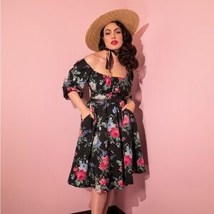 Black rose vacation dress